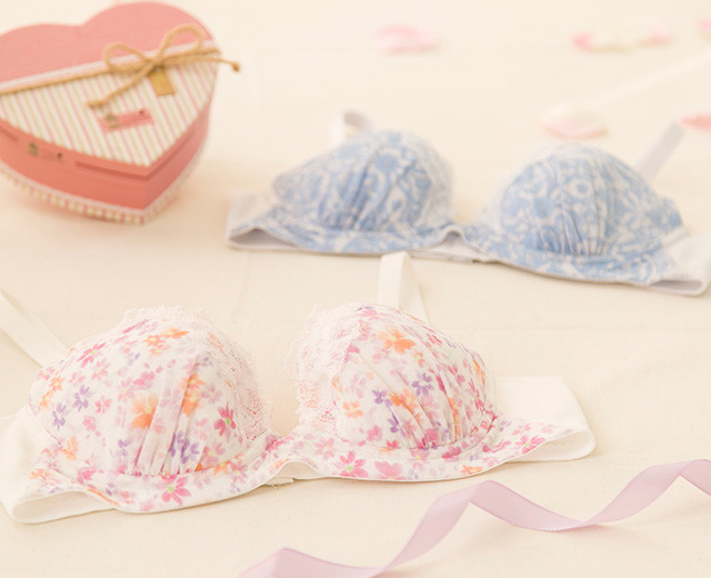 プロ直伝 きちんと知っておきたい ブラジャーの正しい洗い方 干し方 下着の知識 キレイの知恵袋 ワコール直営の公式下着通販サイト Wacoal Web Store