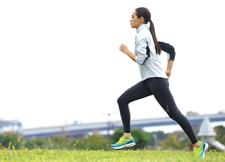 スポーツするとき、スポーツブラってマスト?