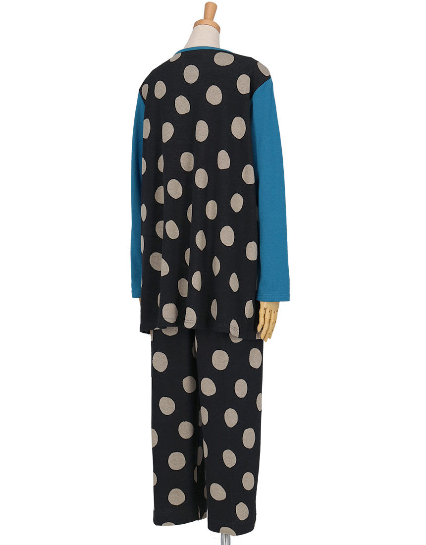 アツコマタノ 【綿100％】秋におすすめ 猫とドットがポイント