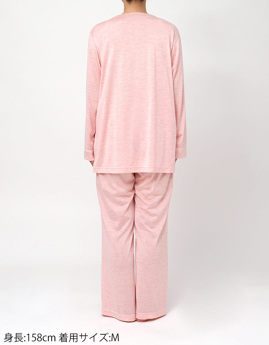 新品未使用品　ワコール　パジャマ　睡眠化学　暖か素材　レディースM ワコール／睡眠科学 【シルク100％】なじみやすくやわらかな肌