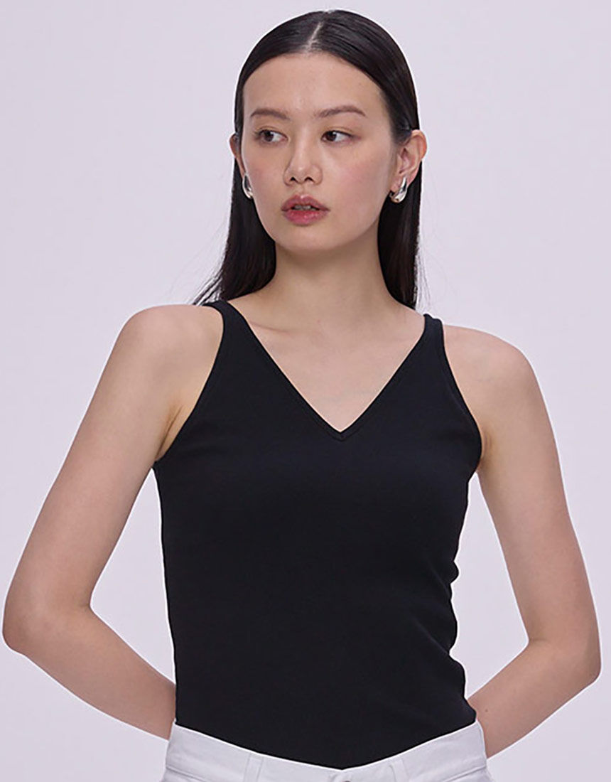 OUR WACOAL カップインVネックキャミソール アウター