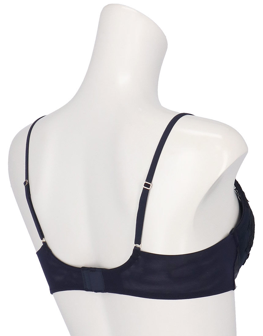 BJPです　4本の値段です Yue 前中心の圧迫が少ない、前側の高さのないL字ワイヤーを使用