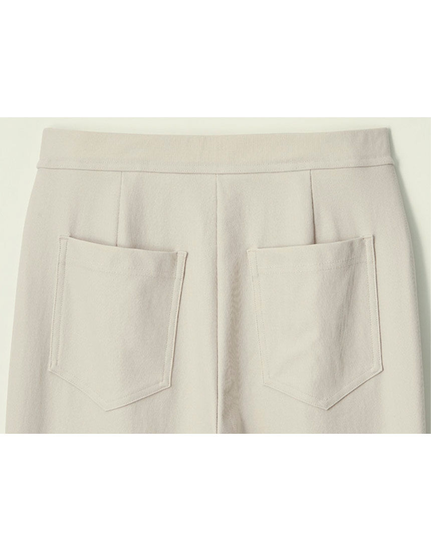 エスティボ‼️レディースウェア‼️新品‼️最終値下げ❗️ ロールイン・パンツ 白衣 ズボン MPAL-1906 サーヴォ Servo レディース