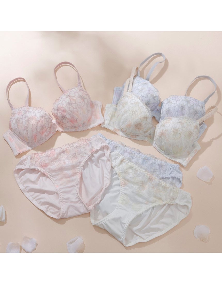 ワコール　PARFAGE 花柄ブラジャーショーツセット　D75L お花モチーフ付 ワコール PARFAGE 花柄ブラジャーショーツセット D75L お花