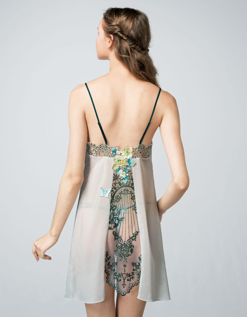 サルート 【限定発売商品】 Tバックショーツ PTJ419｜ワコール直営の