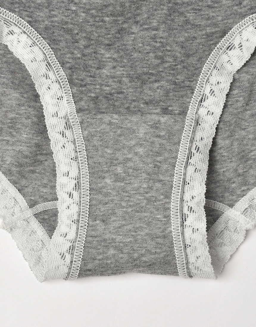 ワコール 【見た目スッキリ！きれいに整う】ふつう丈ディアヒップ