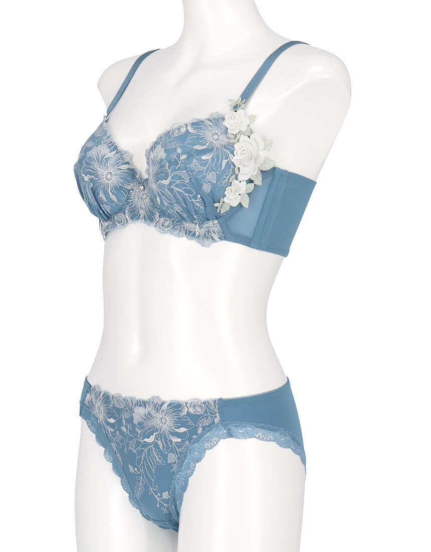 Lingè Noël ランジェノエル 【グラマーサイズあり】脇寄せ美胸バスト