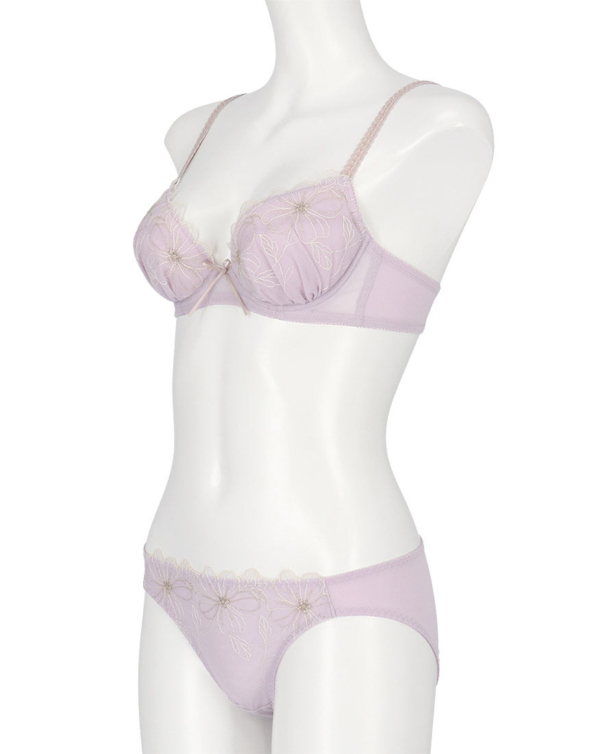 アンフィ 新色登場！ ブラ＆ショーツセット BCC231｜ワコール直営の