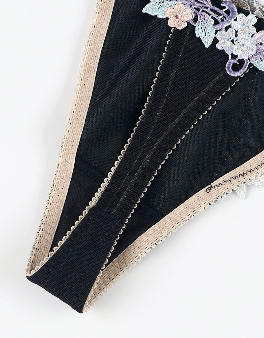 サルート 【限定発売商品】 Tバックショーツ PTJ419｜ワコール直営の