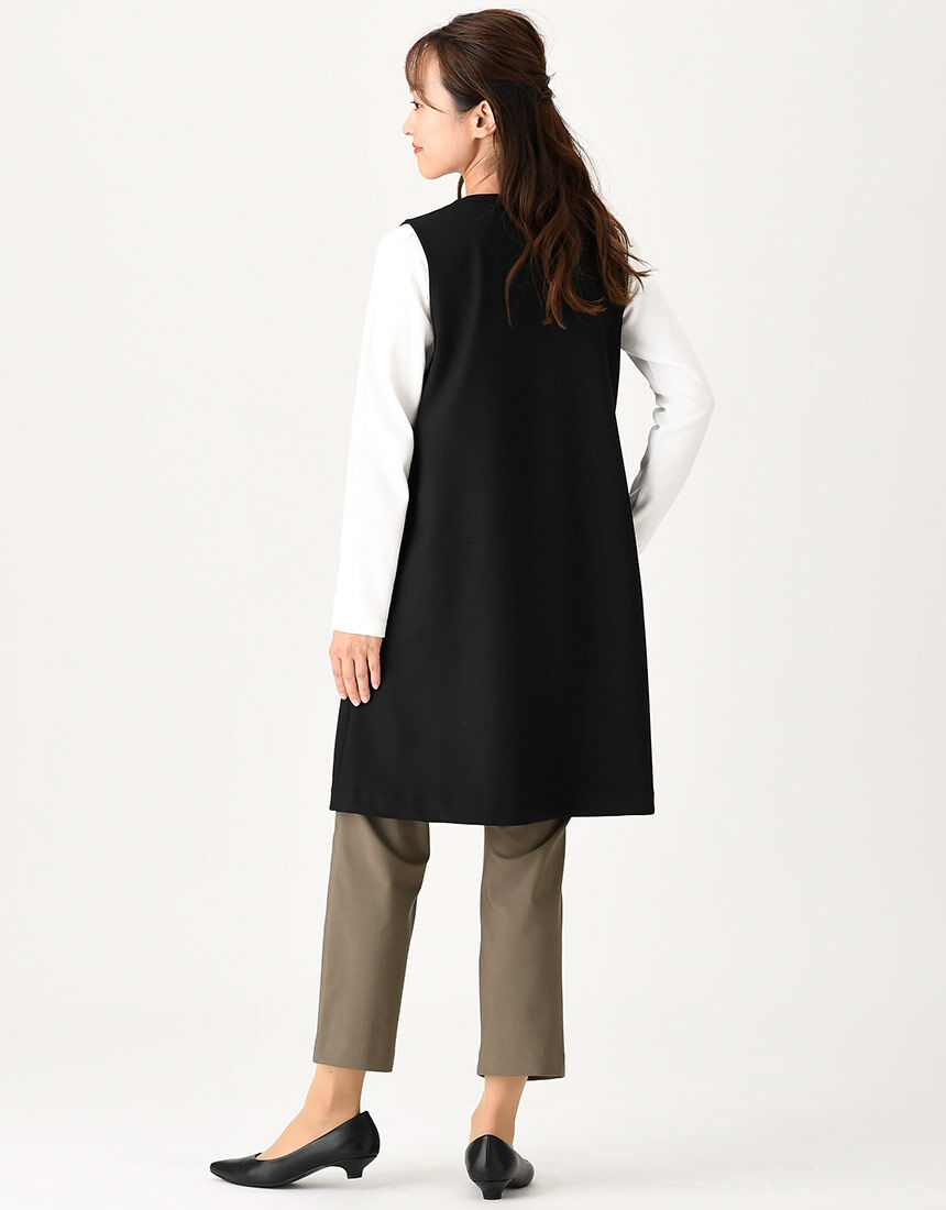 ワコール_カルソン たてよこに伸びるストレートシルエットパンツ