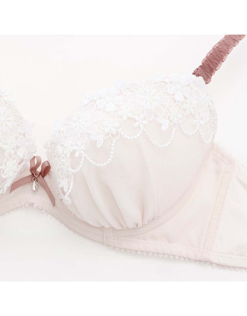 Lingè Noël ランジェノエル フルーロンレース ブラ＆ショーツセット