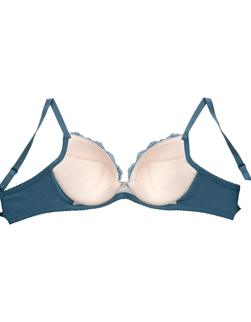 ウイング／マタニティ 伸縮性のよいカップで妊娠中〜授乳中まで