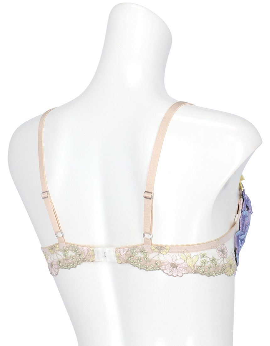 サルート 【復刻デザイン 限定発売商品】C〜Iカップ：きれいな谷間を