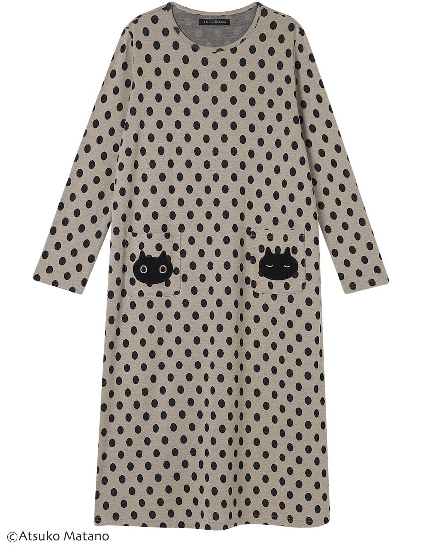 アツコマタノ 【綿100％】黒猫のアップリケがデザインポイント