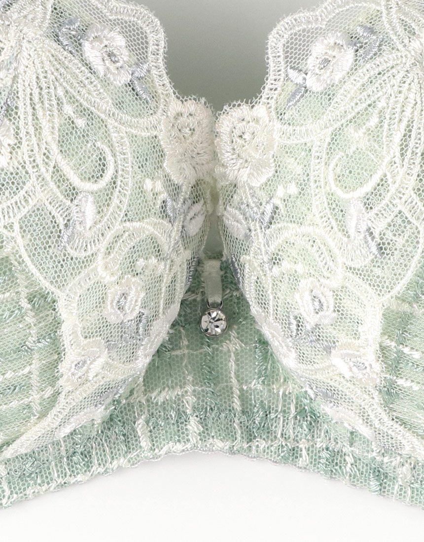 【199】 ワコール　ベージュ レース付きスリップ 199】 ワコール ベージュ レース付きスリップ