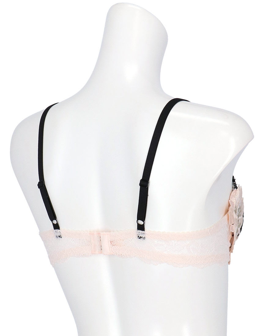 サルート B〜Gカップ：きれいな谷間をつくる 【プッシュアップタイプ