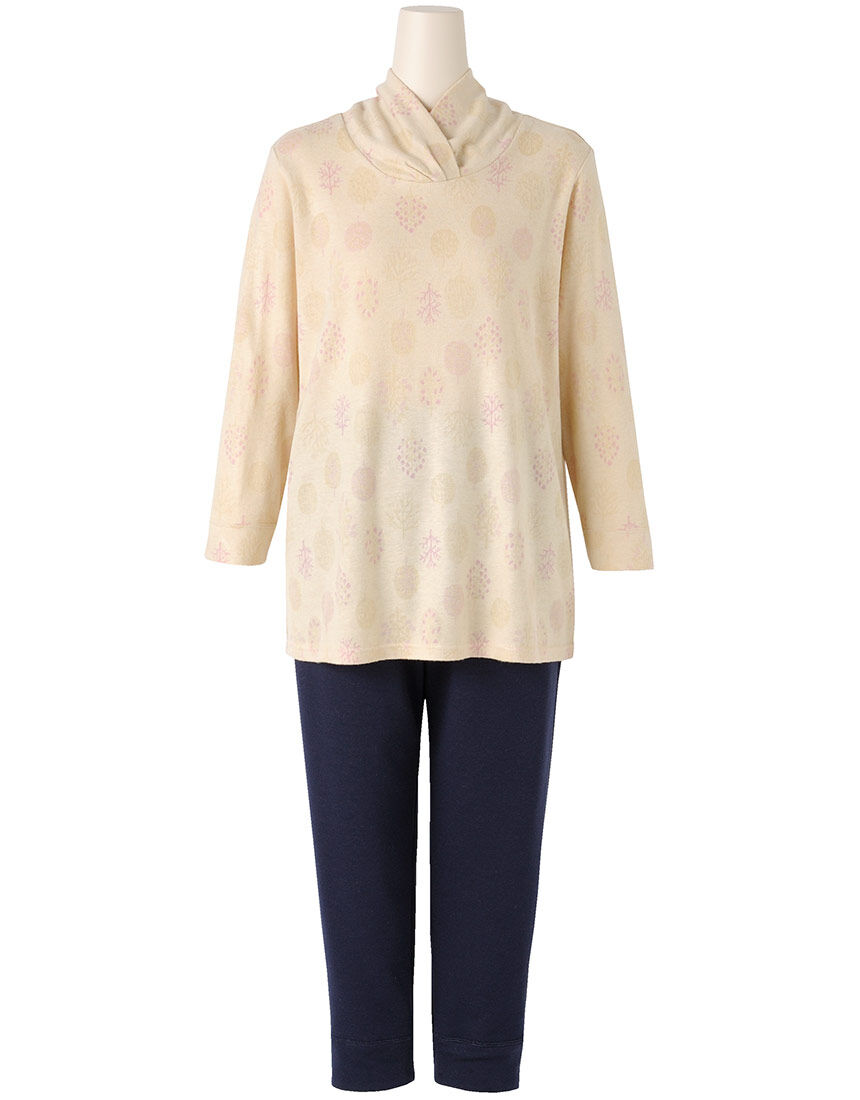 ワコール／らくラクパートナー 吸湿発熱・セットアップ（長袖・ボトム