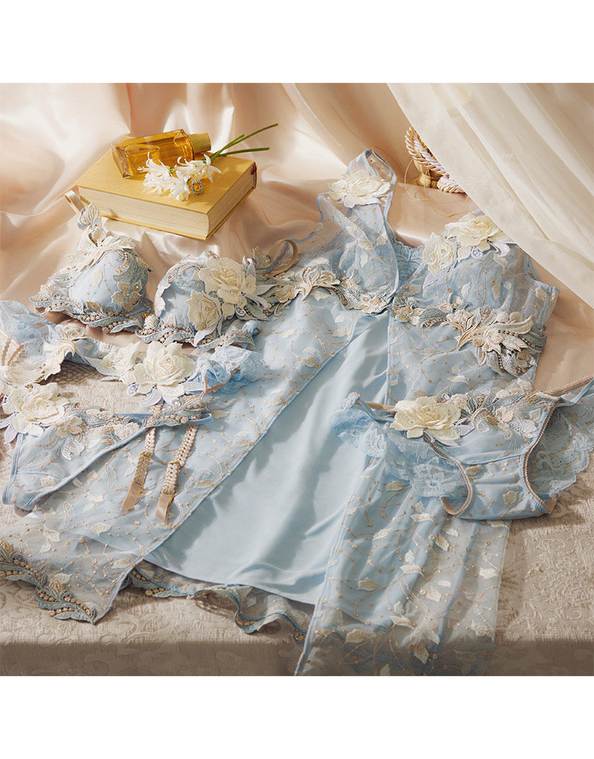 ♥️店舗限定サルート09グループ ランジェリードレス♥️ ♥️店舗限定サルート09グループ ランジェリードレス♥️ - メルカリ