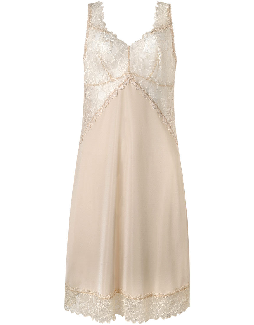 ワコール 【ランジェリーもリニューアル】しなやかになじむ着ごこち