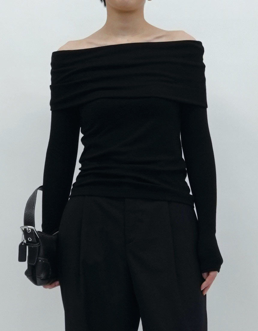 OUR WACOAL カップインオフショルダー アウター トップス