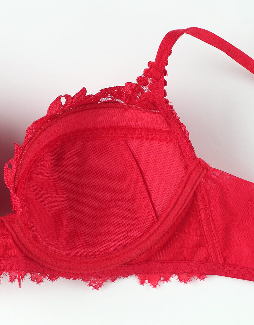 Yue ふっくらとした谷間をメイク 3／4カップブラ BJP478｜ワコール