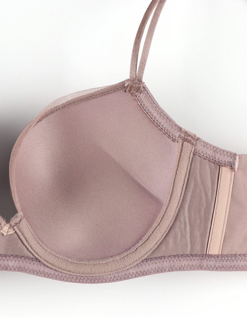 アンフィ 新色登場！4つのサイズ別設計から生まれたあなたの