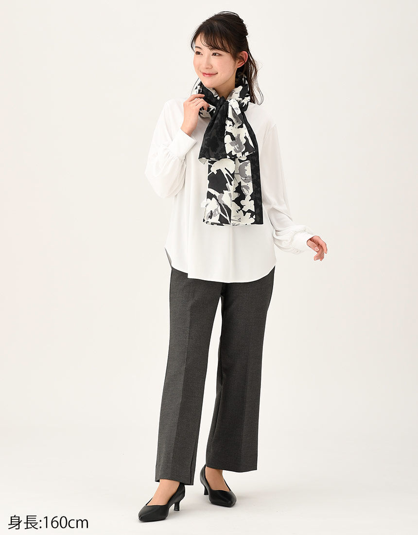 ワコール_カルソン 動きやすいストレッチ素材 美しいヒップシルエット