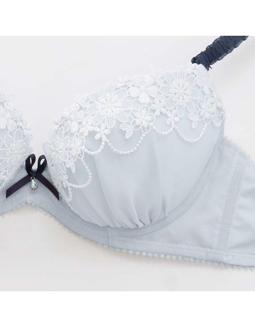 Lingè Noël ランジェノエル フルーロンレース ブラ＆ショーツセット