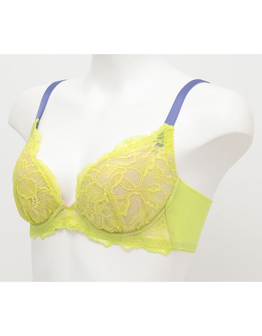 ワコール_ウェブストア限定 小さく見せるブラ 着やせ効果 フル