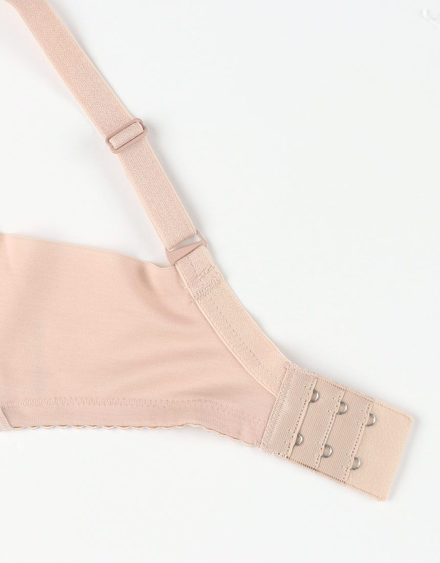 ウイング 【脇高】バストの脇流れをやさしくふせぐ フルカップブラ