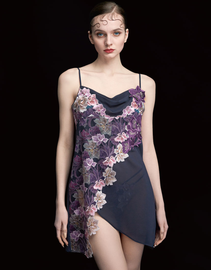 サルート 【限定発売商品】 Tバックショーツ PTJ429｜ワコール直営の