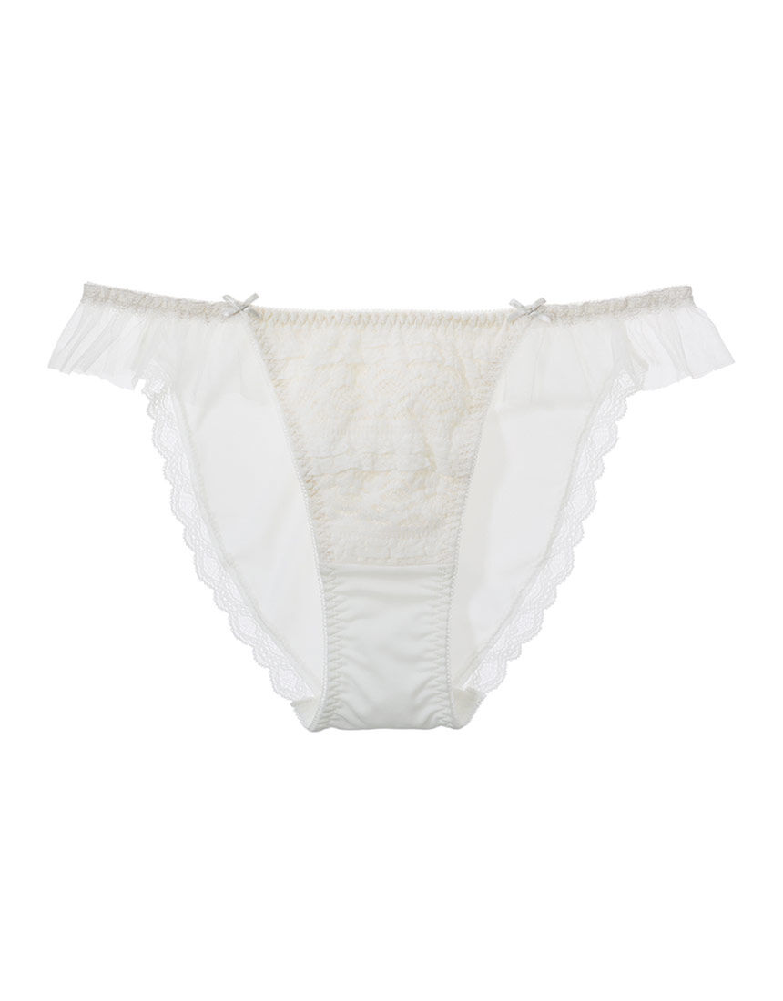 【左右にリボンモチーフ】両サイドのチュールフリルが、ひらりと揺れてキュート。シアーフリルショーツ ショーツ