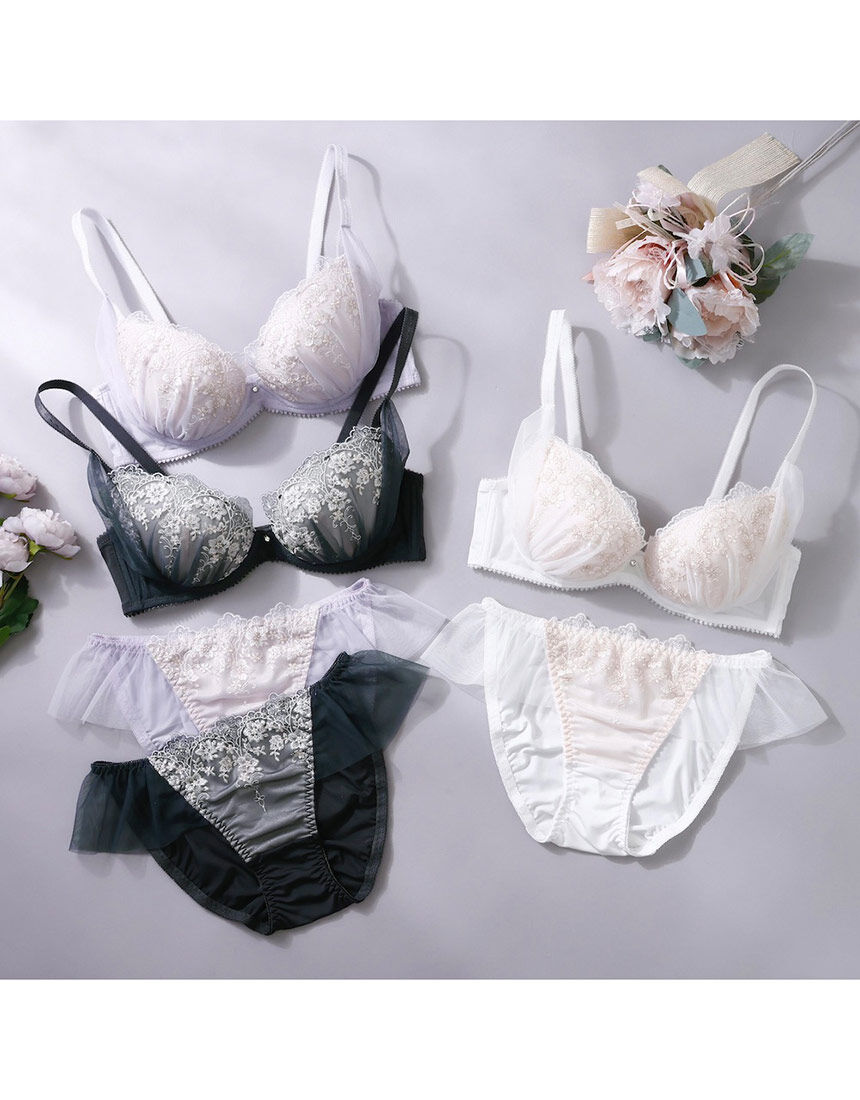 Lingè Noël ランジェノエル リュミエール ブラ＆ショーツセット BZL324