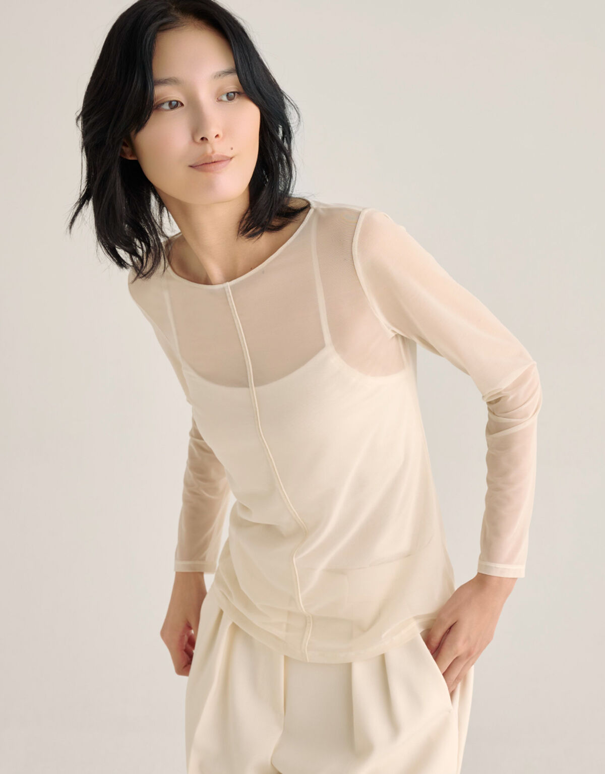 Yue 美しい透け感となめらかなチュールパワーネット アウター トップス 