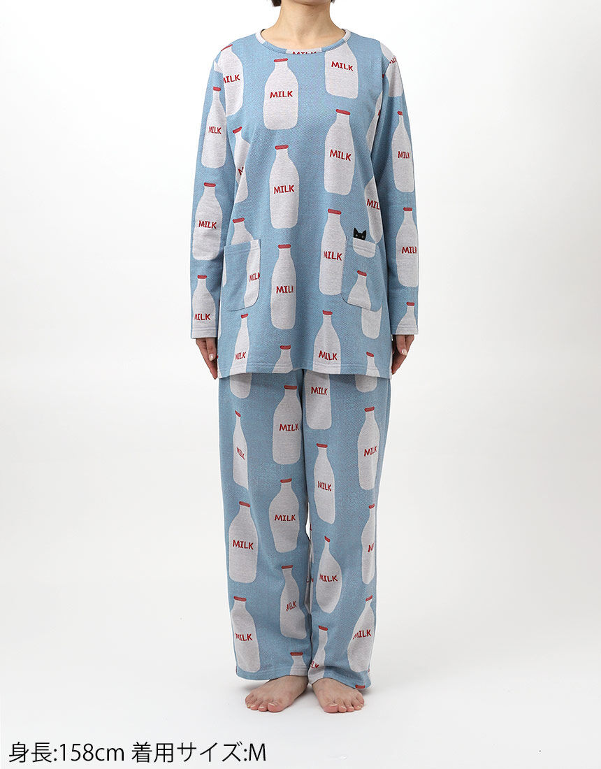 アツコマタノ 【綿混】ポケットからのぞく黒猫＆ミルク柄が楽しい