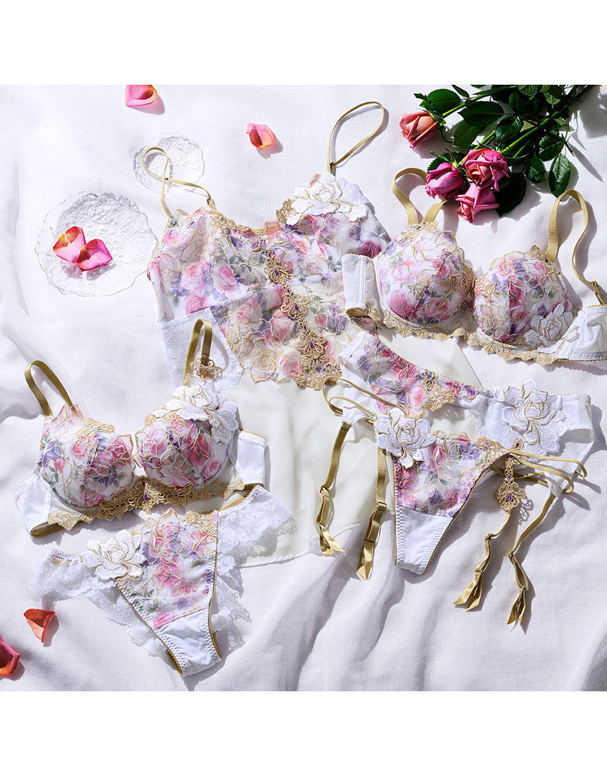 半額 50％OFFの通販 サルート しっかり盛れる×脇高ですっきり【Real Bra Up 下着・アンダーウェア