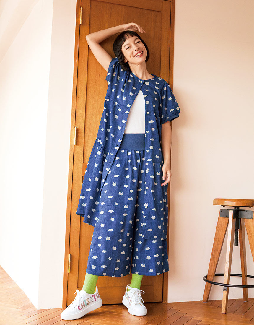 新品未使用★semon ペイズリー トップス＆パンツ　SET 90cm ツモリチサトスリープ 【綿混】色々な表情のネコの顔や雲が