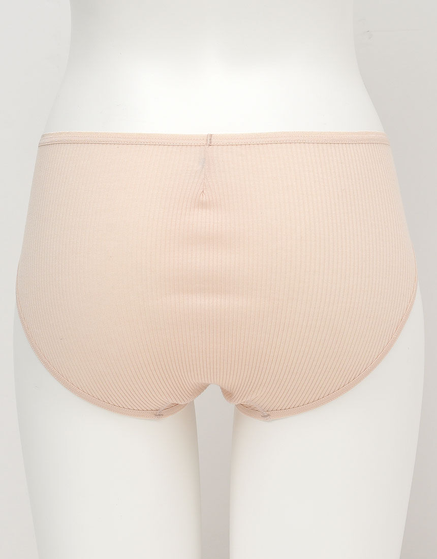 ウイング サイドに縫い目がない（はきこみ丈ふつう） ショーツ EC2400