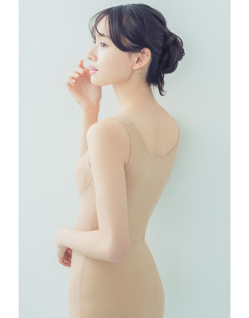 ウイング 【姿勢すらりトップス】さらっと快適な着ごこちで