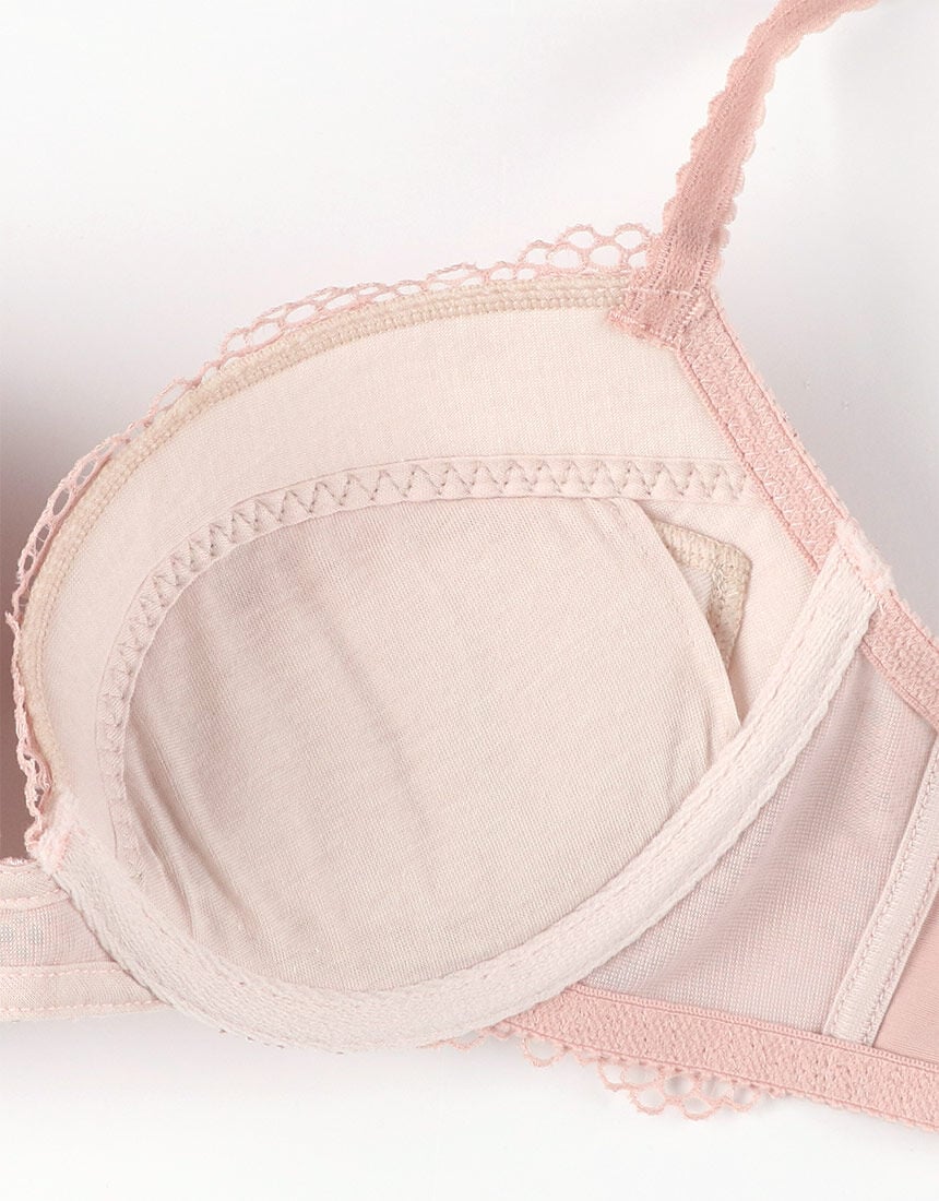 ウンナナクール 上品で繊細なラッセルレース it rains