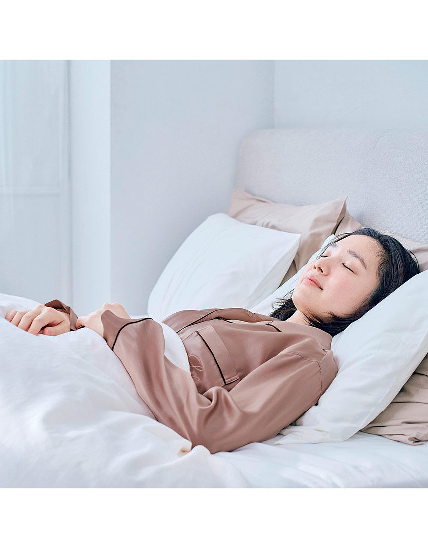 ワコール／睡眠科学 【シルク100％】ここちよく眠れるパジャマ 上品