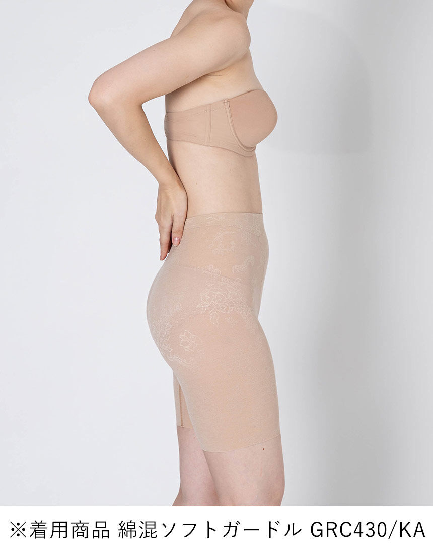 ワコール 【ストラップレス】つるんとひびきにくい♪オフショルダー