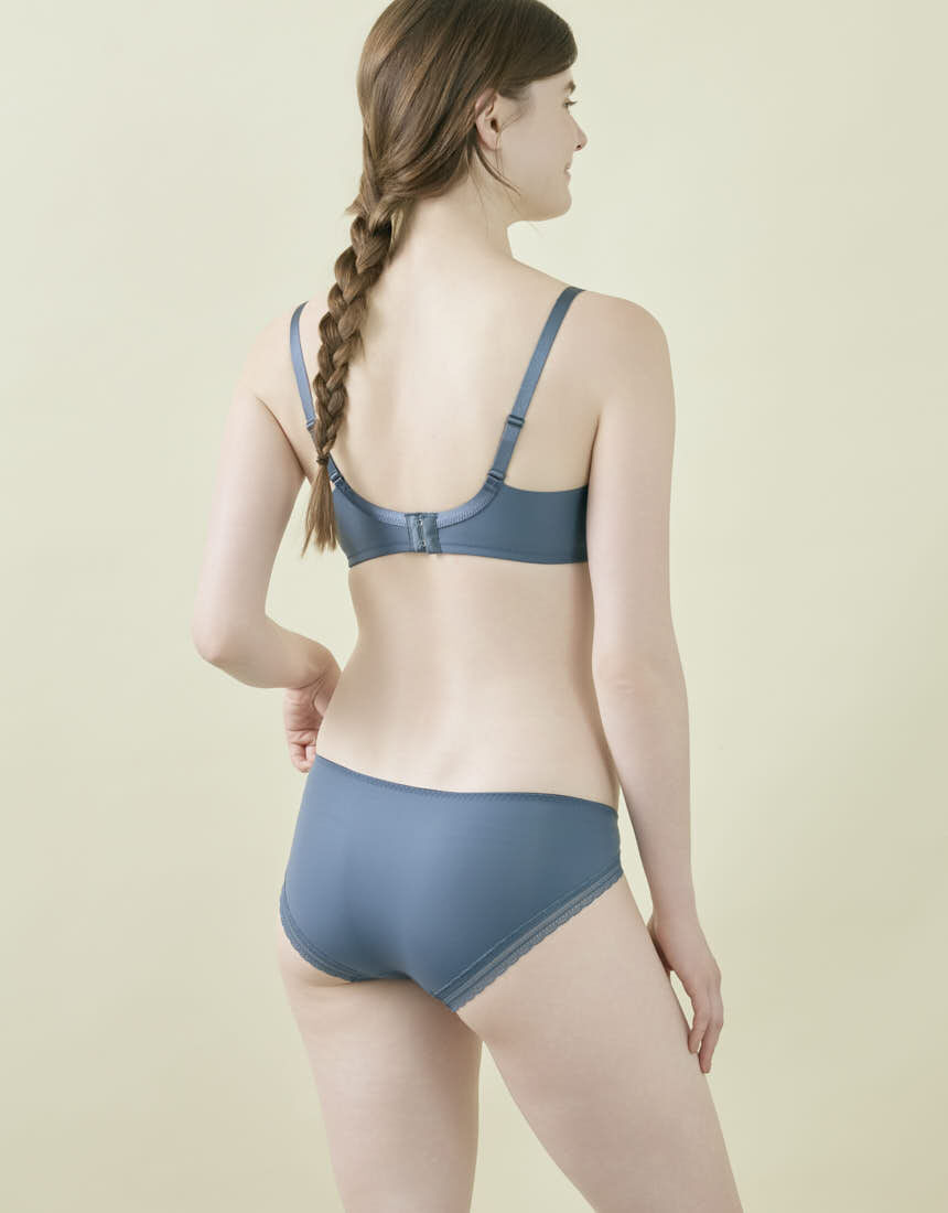 ウンナナクール 〜カップ肌側吸汗速乾〜小さく見せるブラ ミニマイザー