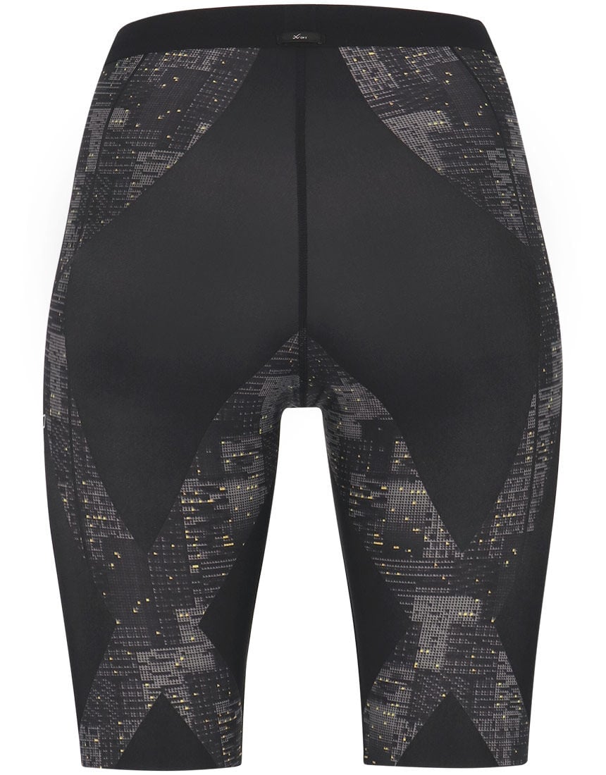 CW－X ハーフ｜軽量｜下半身サポート｜マラソン・球技など