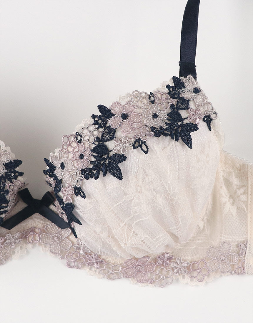 Lingè Noël ランジェノエル ケミカルフラワーブーケ ブラ＆ショーツ