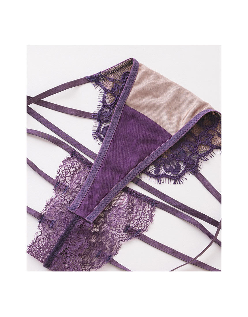 未使用級　グッチ　ブルゾン　総レース　花刺繍　シェリーライン　アイボリー　M SALON by PEACH JOHN アイラッシュラインレースソング ソング TPJ219