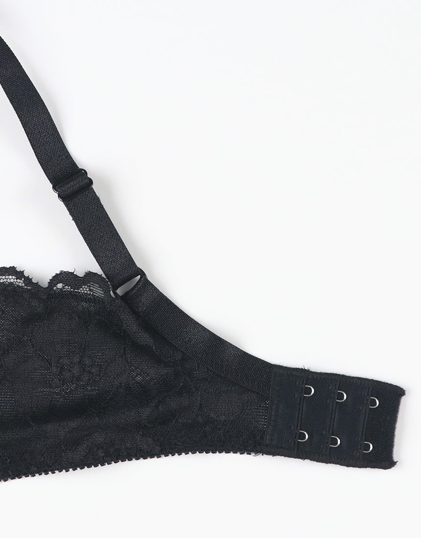 Lingè Noël ランジェノエル 美胸脇高 シュッとRich型 ブラ