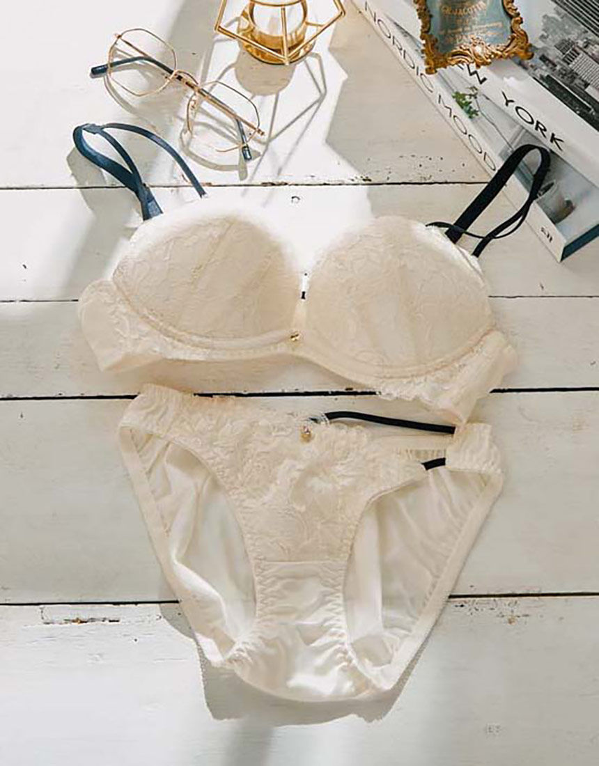 northerly (ノーザリー) 【フィットシリーズ 谷間メイク】 W