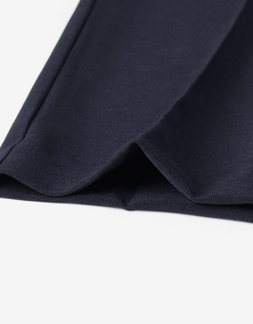 ワコール_マタニティ オフィスでも使いやすい｜リネン風の素材｜産前も