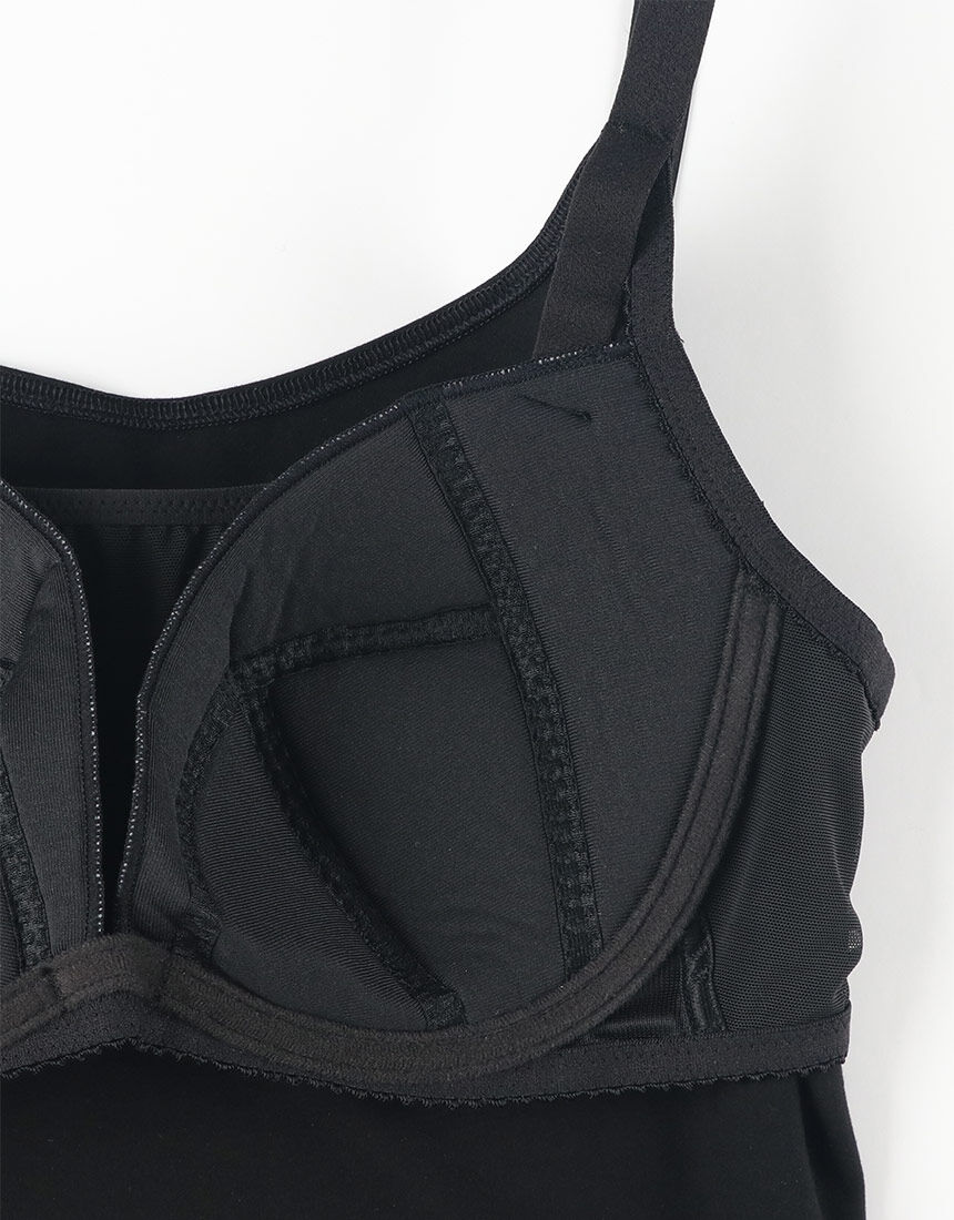 ワコール_ウェブ限定 小さく見せるブラトップ お客様の声を反映して